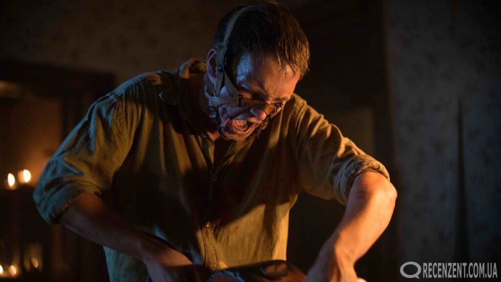 Техасская резня бензопилой: Кожаное лицо (Leatherface). Фото by Recenzent